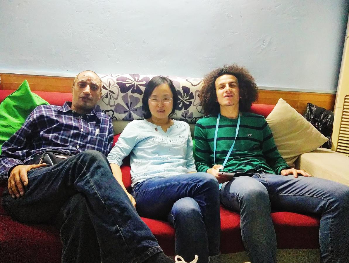 Guangzhou Langba Hostel Extérieur photo